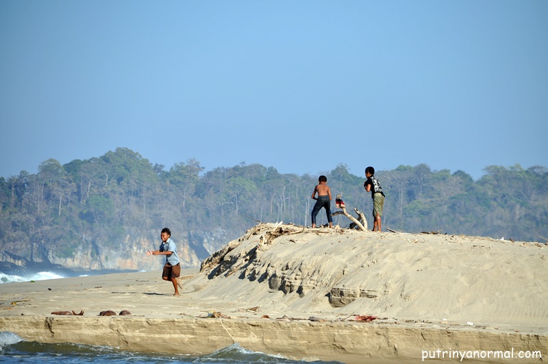 Potret anak-anak sawarna