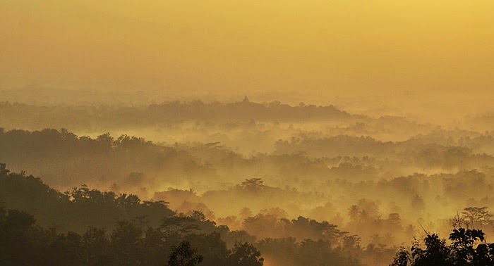 #LiburanDiYogya : Punthuk Setumbu, Untuk Sunrise, Kabut dan Borobudur #LiburanDiYogya : Punthuk Setumbu, Untuk Sunrise, Kabut dan Borobudur