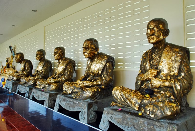 The Biggest Sleeping Buddha Statue ; Sense of Tolerance The Biggest Sleeping Buddha Statue ; Sense of Tolerance